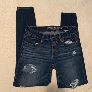 American Eagle Ripped Jeggings - Sz 6